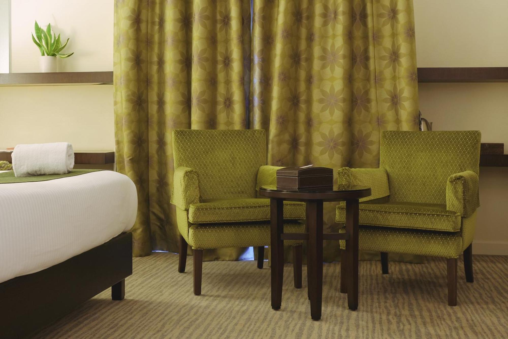 The Parisian Hotel เบรุต ภายนอก รูปภาพ