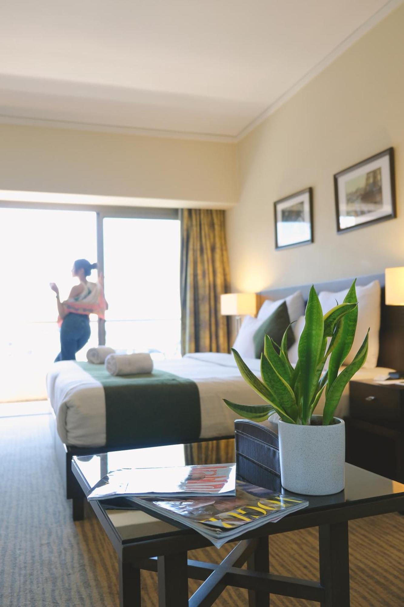 The Parisian Hotel เบรุต ภายนอก รูปภาพ