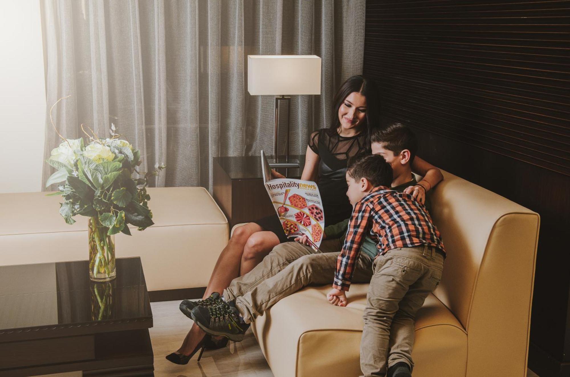 The Parisian Hotel เบรุต ภายนอก รูปภาพ
