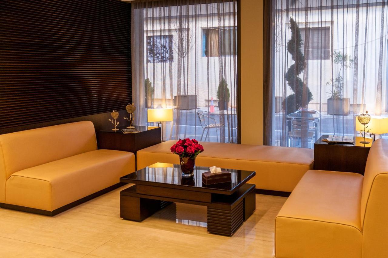 The Parisian Hotel เบรุต ภายนอก รูปภาพ